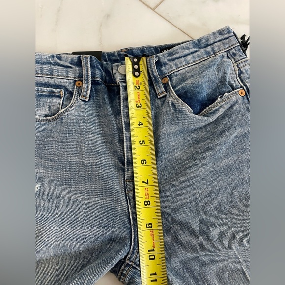 New! Blank NYC, 25, The Lafayette High Rise Wide Flare distressed med wash denim - Picture 6 of 10